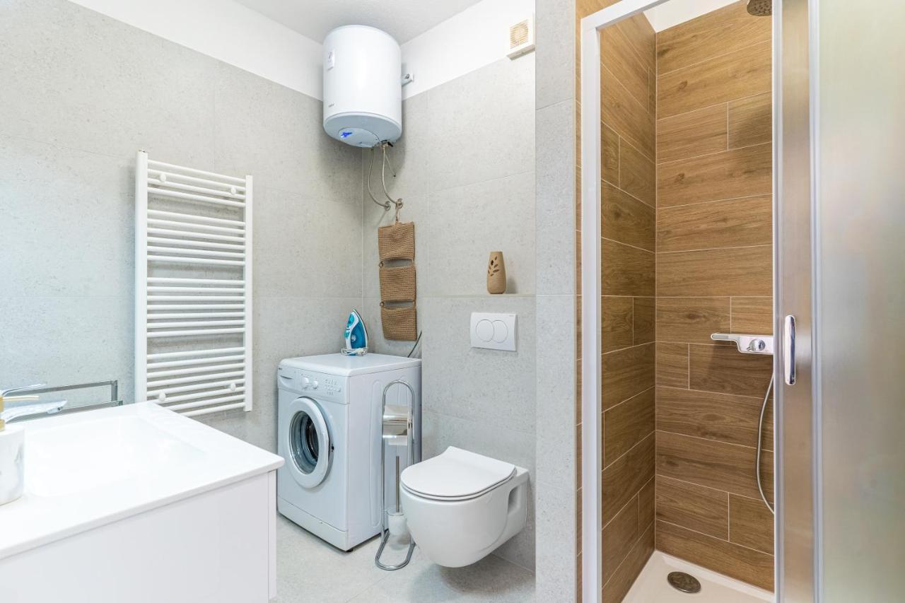 Apartments Tatjana II Cres Εξωτερικό φωτογραφία