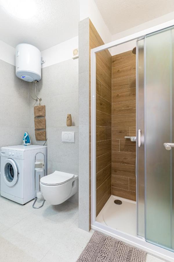 Apartments Tatjana II Cres Εξωτερικό φωτογραφία