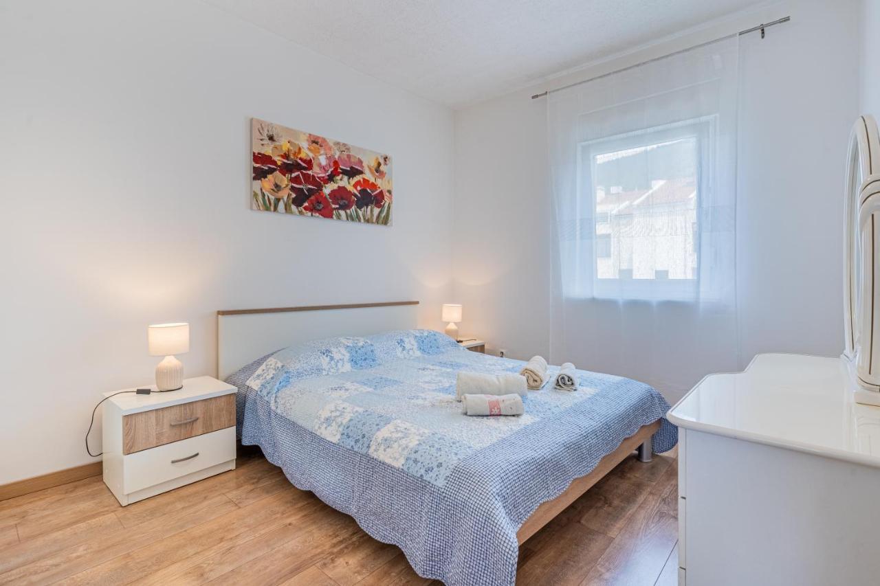 Apartments Tatjana II Cres Εξωτερικό φωτογραφία