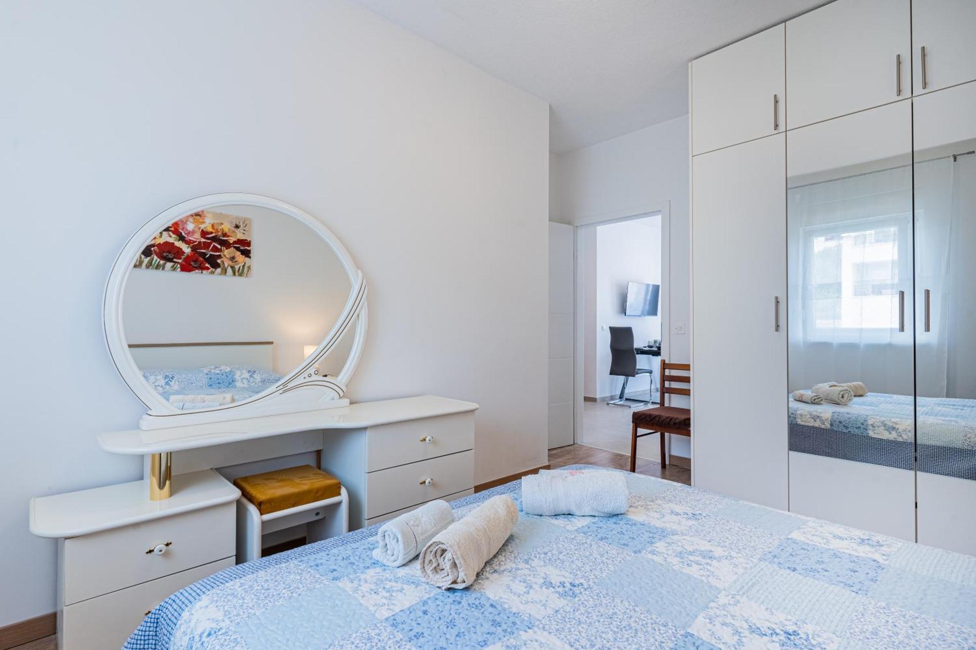 Apartments Tatjana II Cres Εξωτερικό φωτογραφία